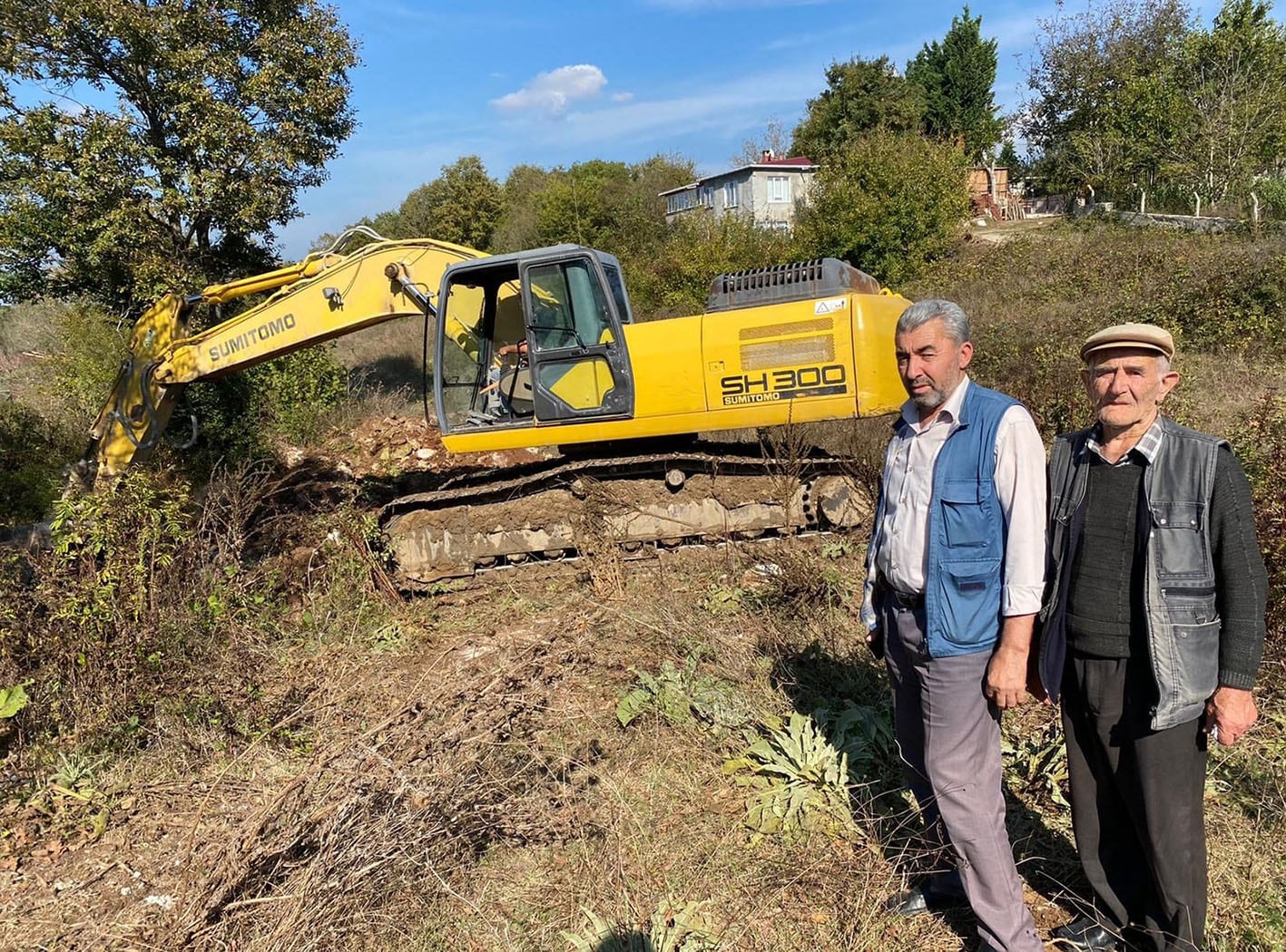 Gümüşpınar Mahalle Sakinleri Su İstedi Başkan Mesut Üner Ekipleri Seferber Etti