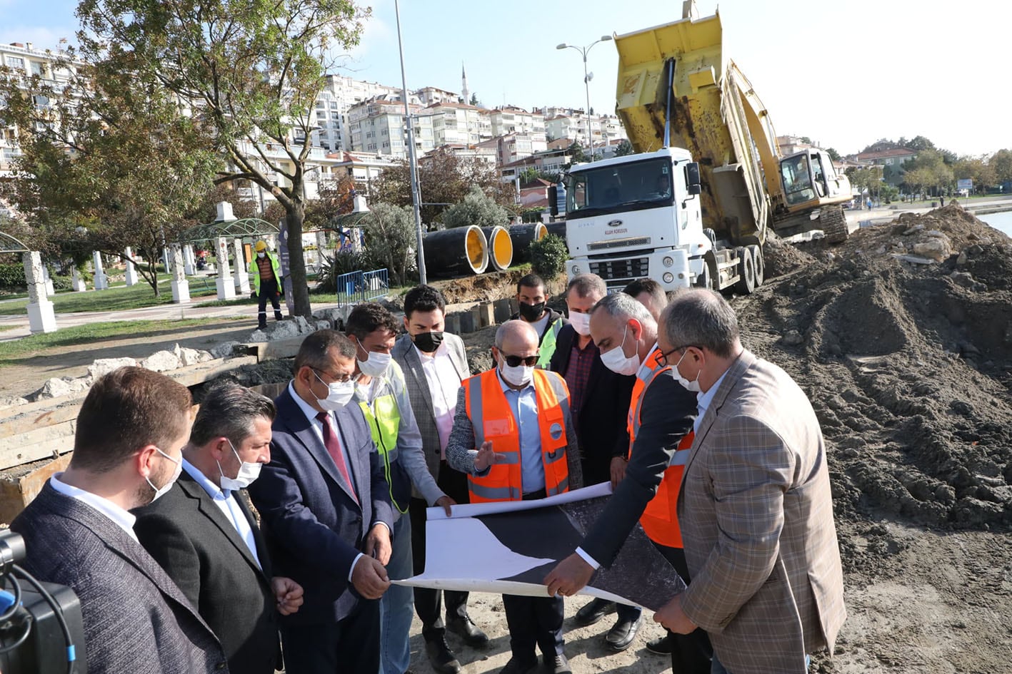 “Büyükşehir Belediye yönetiminin değişmesiyle ambargo sona erdi”