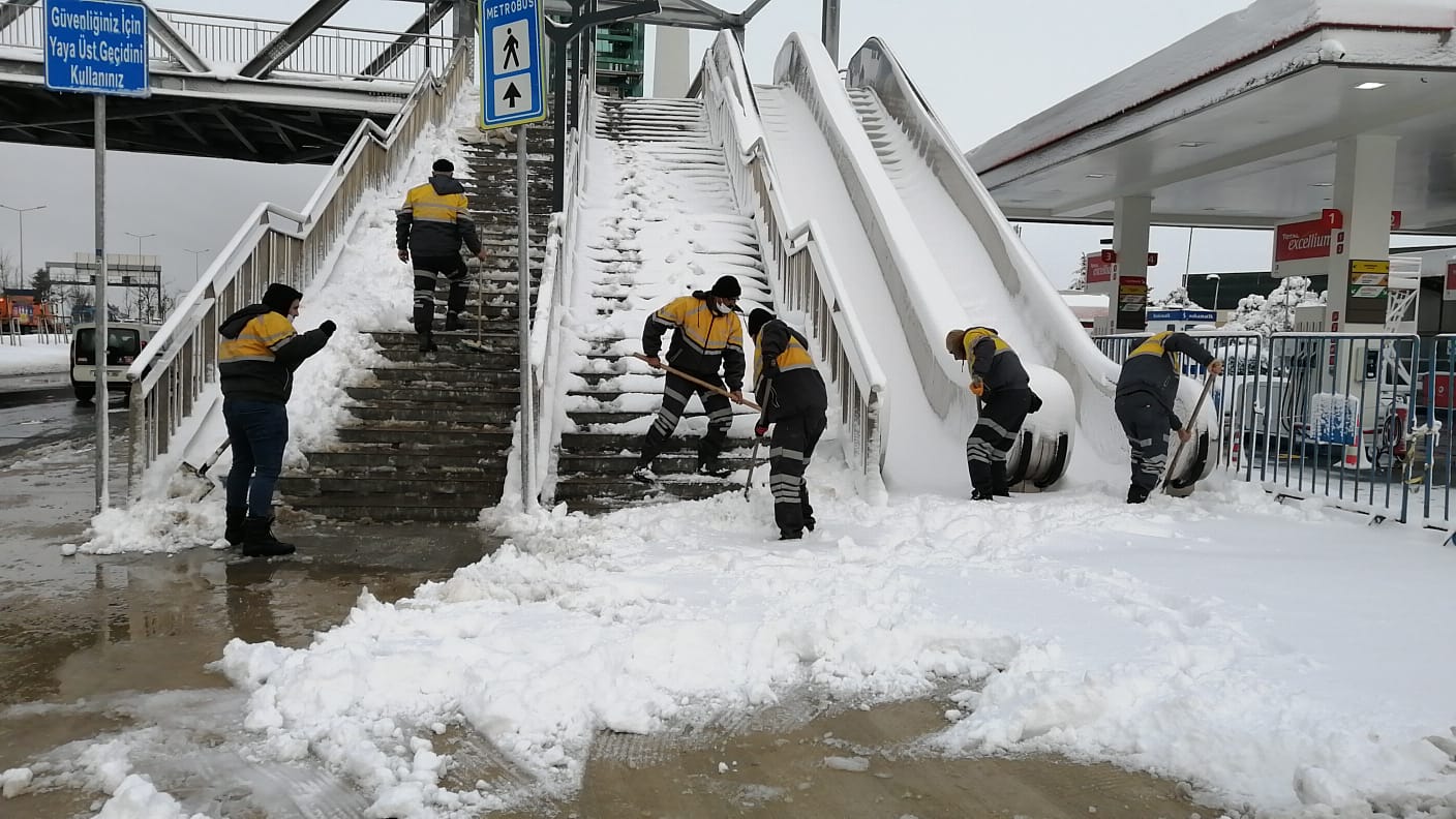 KAR KALINĞI 30 CM’E KADAR ÇIKTI