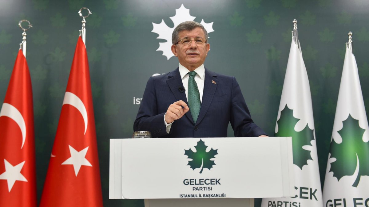 Davutoğlu’ndan net mesaj: Heveslenmeyin, bu masa dağılmayacaktır