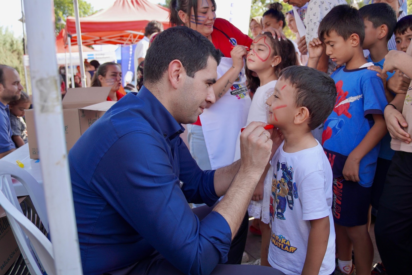 MİNİK YILDIZLAR FESTİVALDE DOYASIYA EĞLENDİ