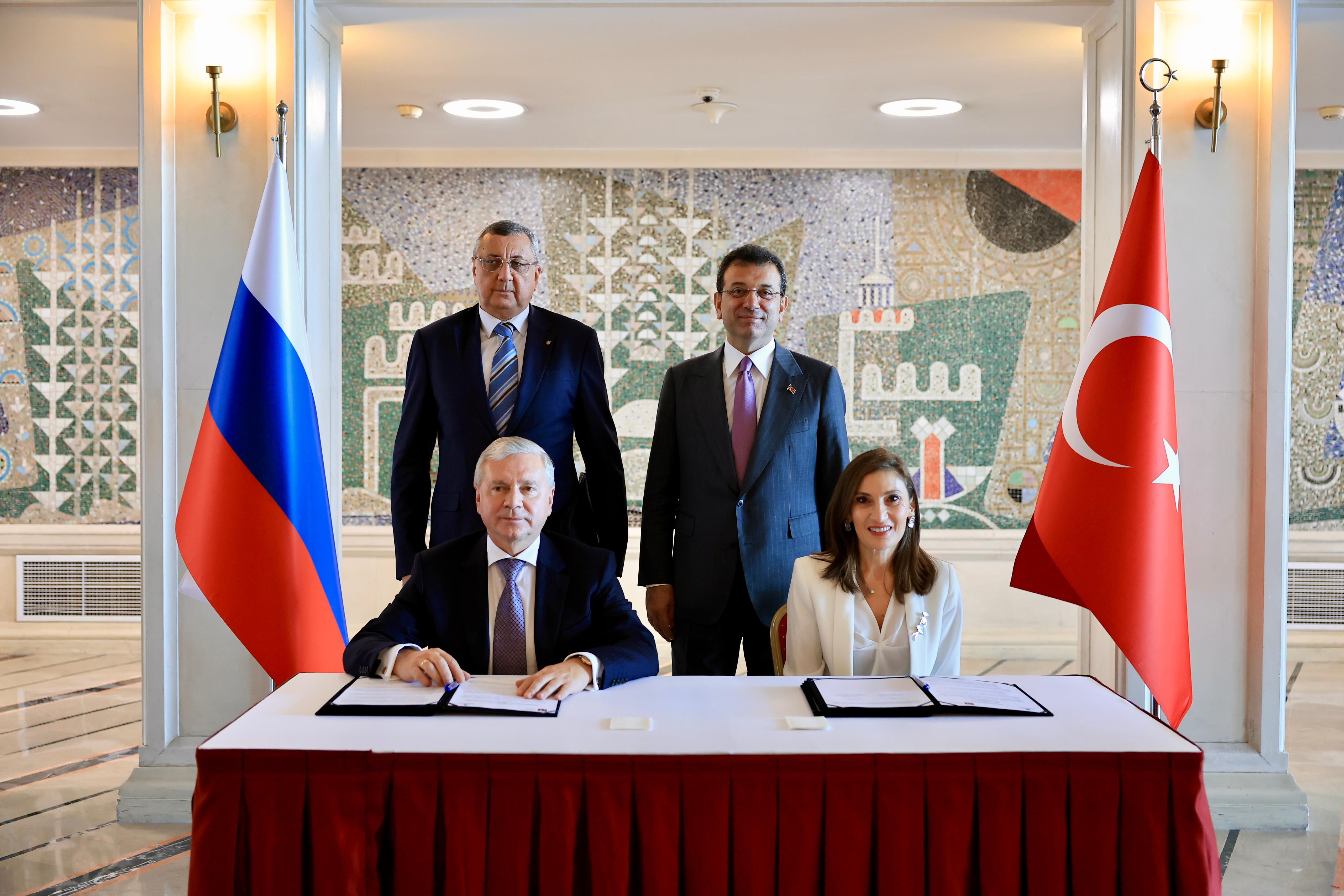 İSTANBUL VE MOSKOVA ARASINDA İŞ BİRLİĞİ PROTOKOLÜ