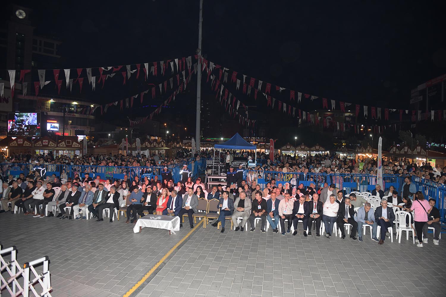 Ercan Papur ve Aynur Özdemir, İç Anadolu’yu Esenyurt’a getirdi