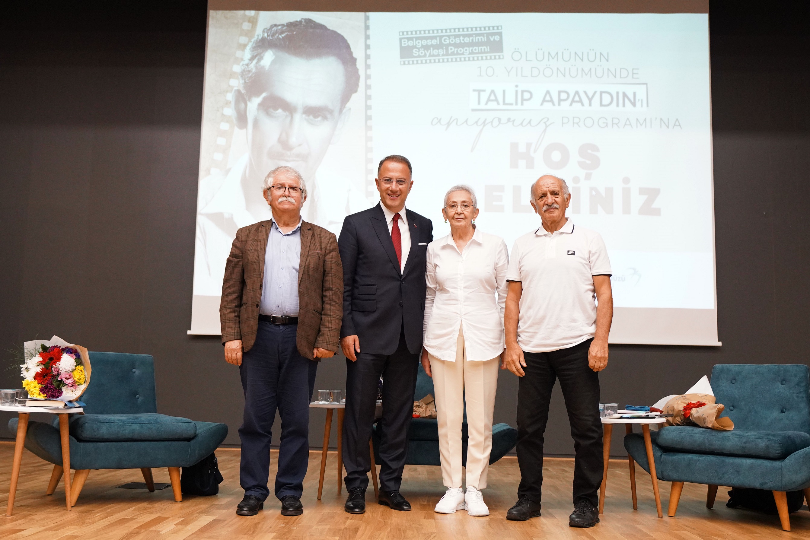 TALİP APAYDIN BEYLİKDÜZÜ’NDE ANILDI