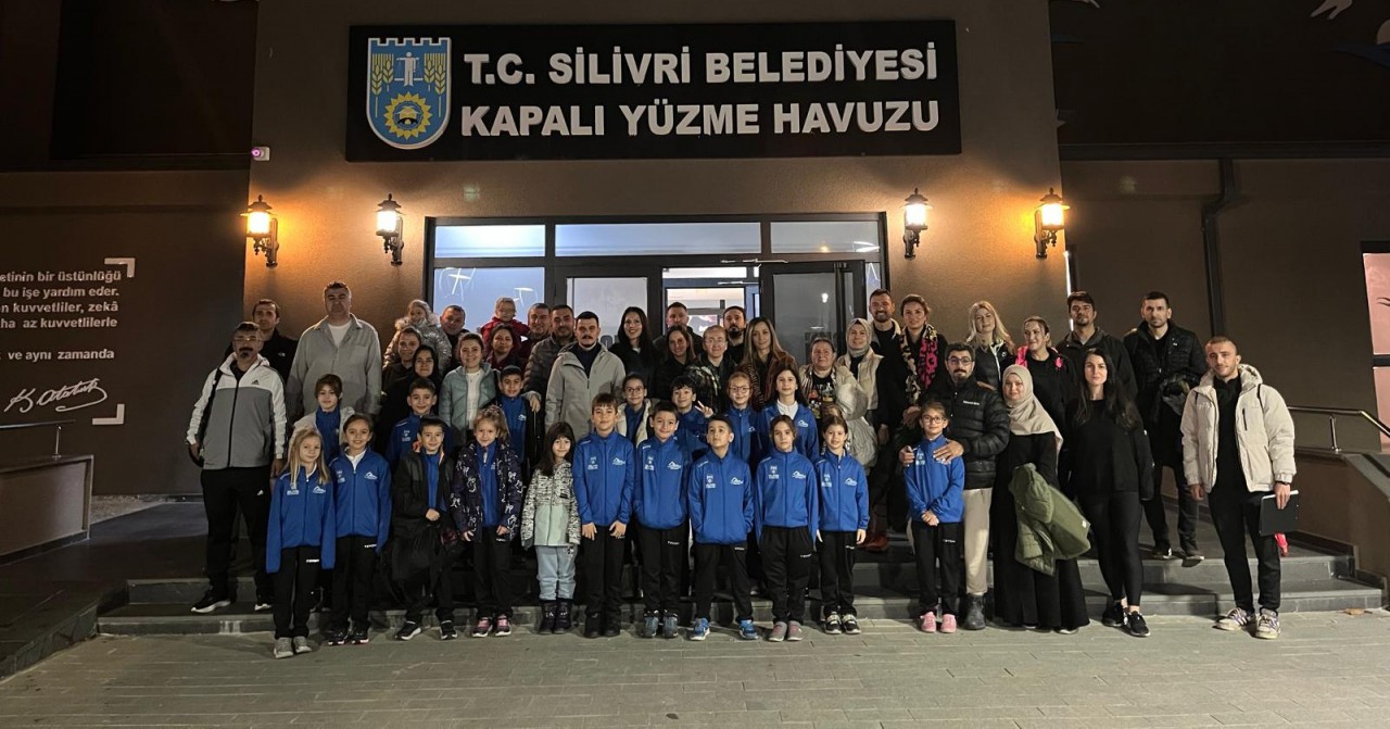 Silivri Belediyesi Spor Kulübü Yüzme Yarışmalarında Gururlandırdı!